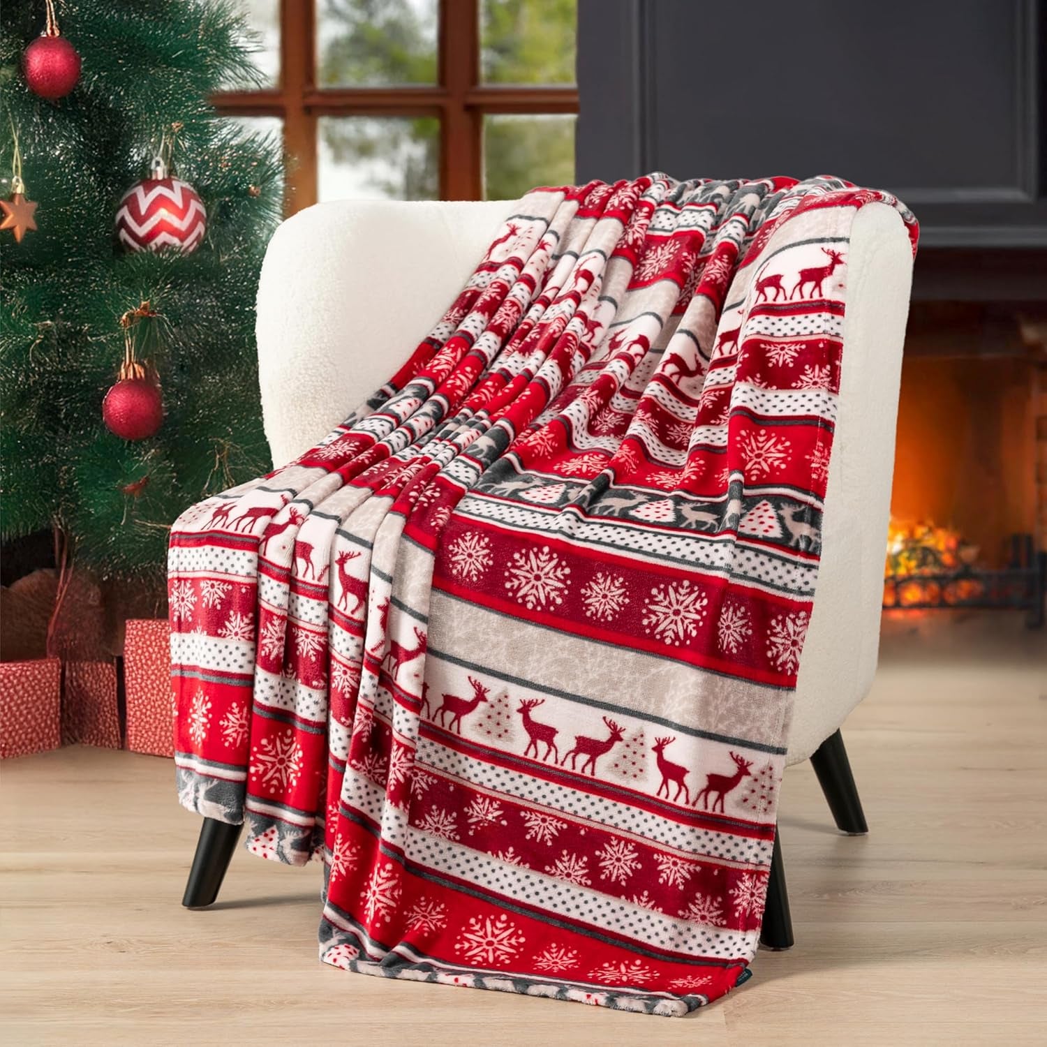 Christmas Throw Blanket | Holiday Christmas Reindeer Snowflakes Fleece Blanket | Soft, Plush, Warm Winter Cabin Throw, 50X60 (Christmas Red)